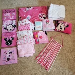 Minnie Mouse Toddler Room Decor